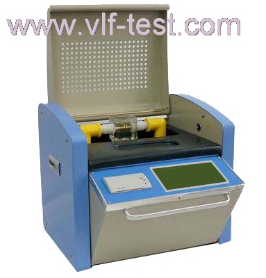 Oil breakdown voltage tester